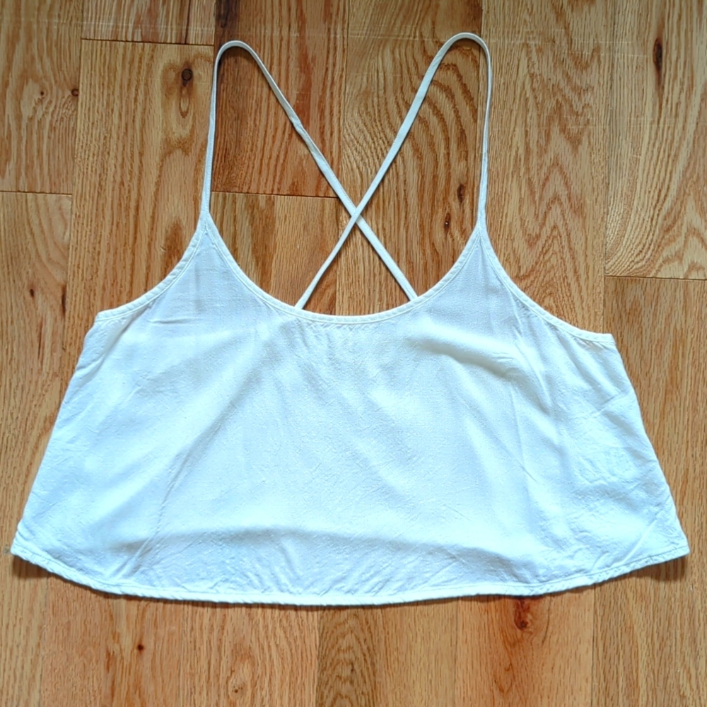 Aritzia | Azure Skies. Women's Cropped White Camisole Tank. Size Small.